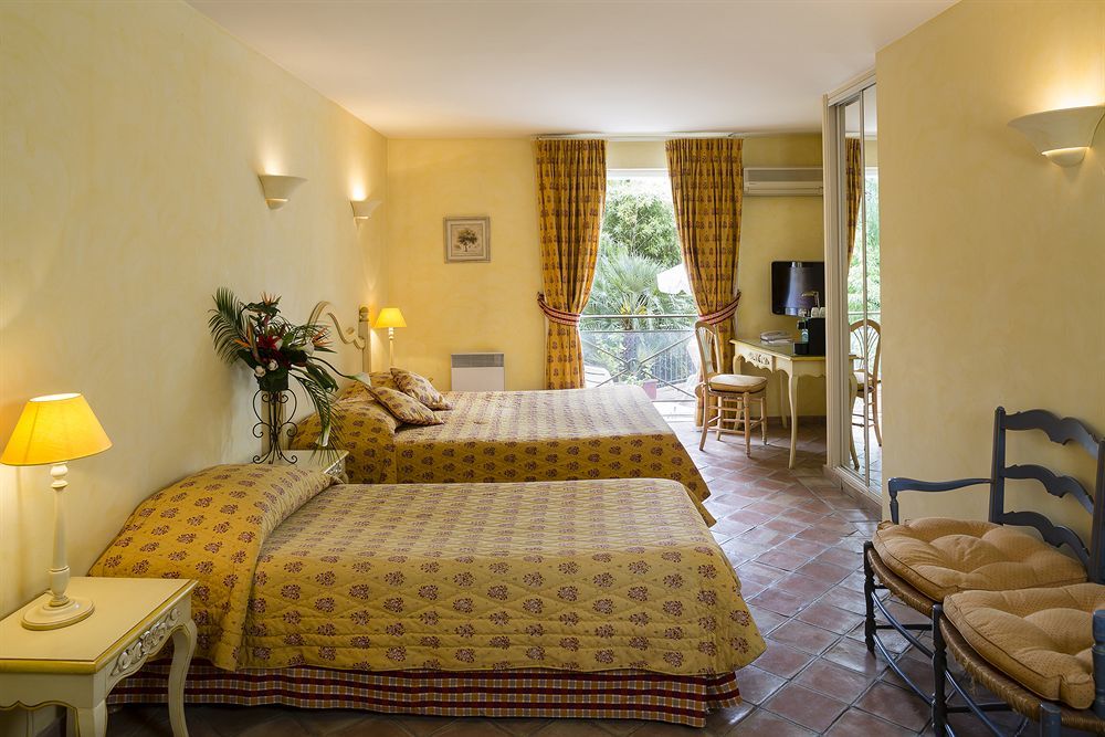 Hotel And Restaurant L Arena 4*